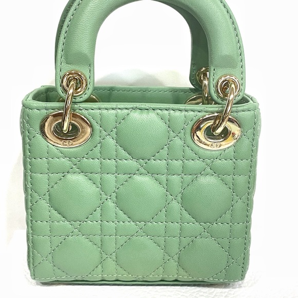 MICRO LADY DIOR BAG
Dark Mint Cannage Lambskin - Picture 5 of 17